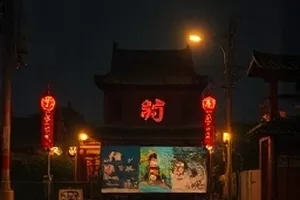 温情剧《冬日信笺》窗边雪景与信纸封面